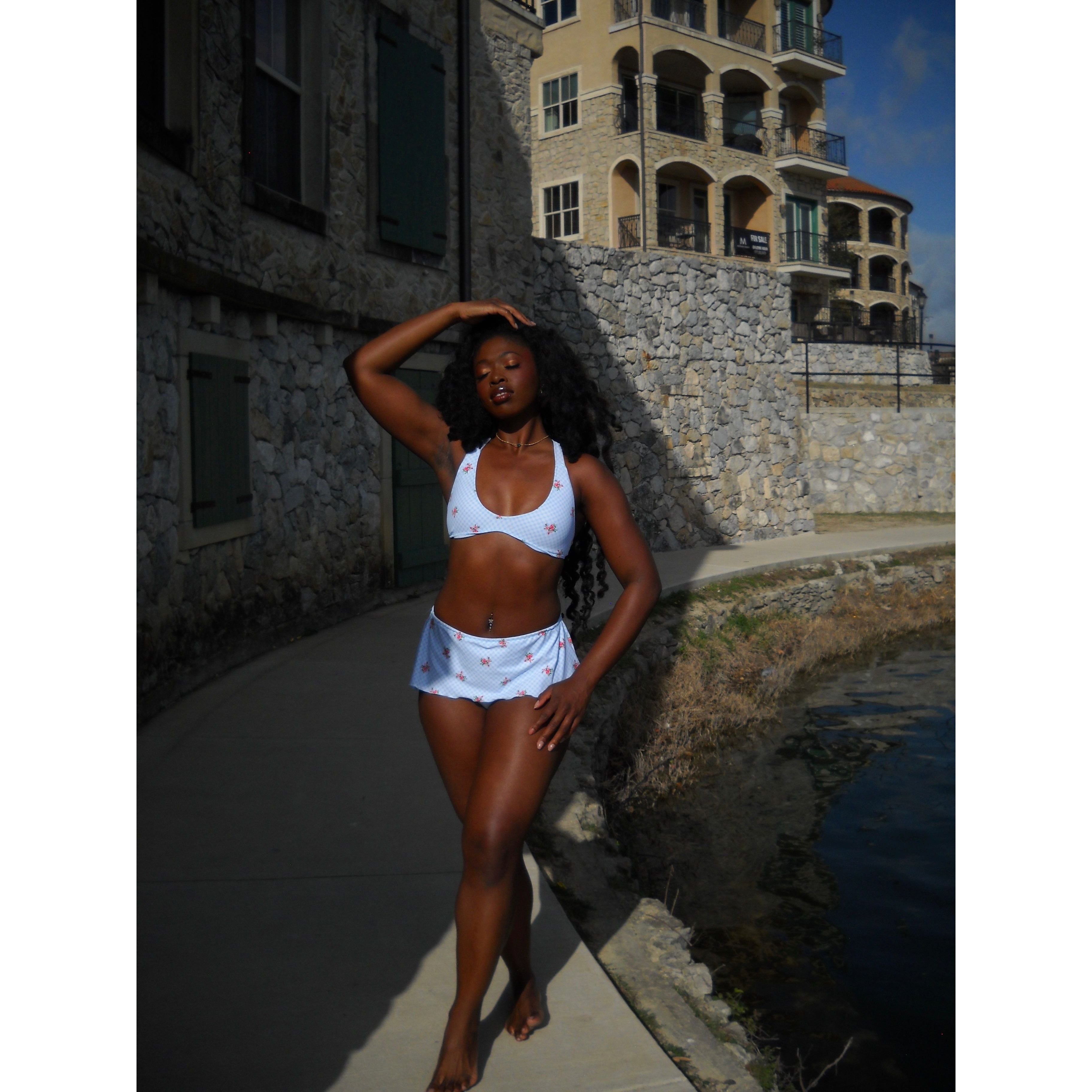 Carnation - Bikini Top